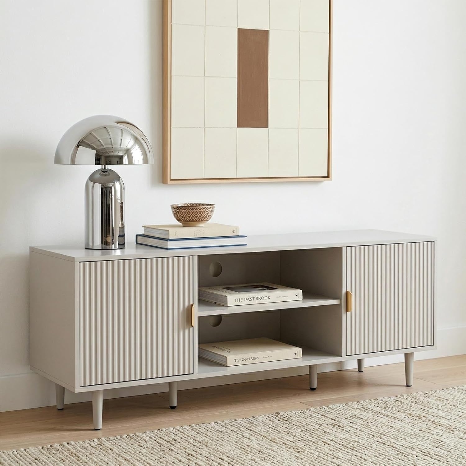 TV-Lowboard mit Lamellenfront, 2 Türen und offenem Fach in Kaschmir und Hellgrau, 150 cm