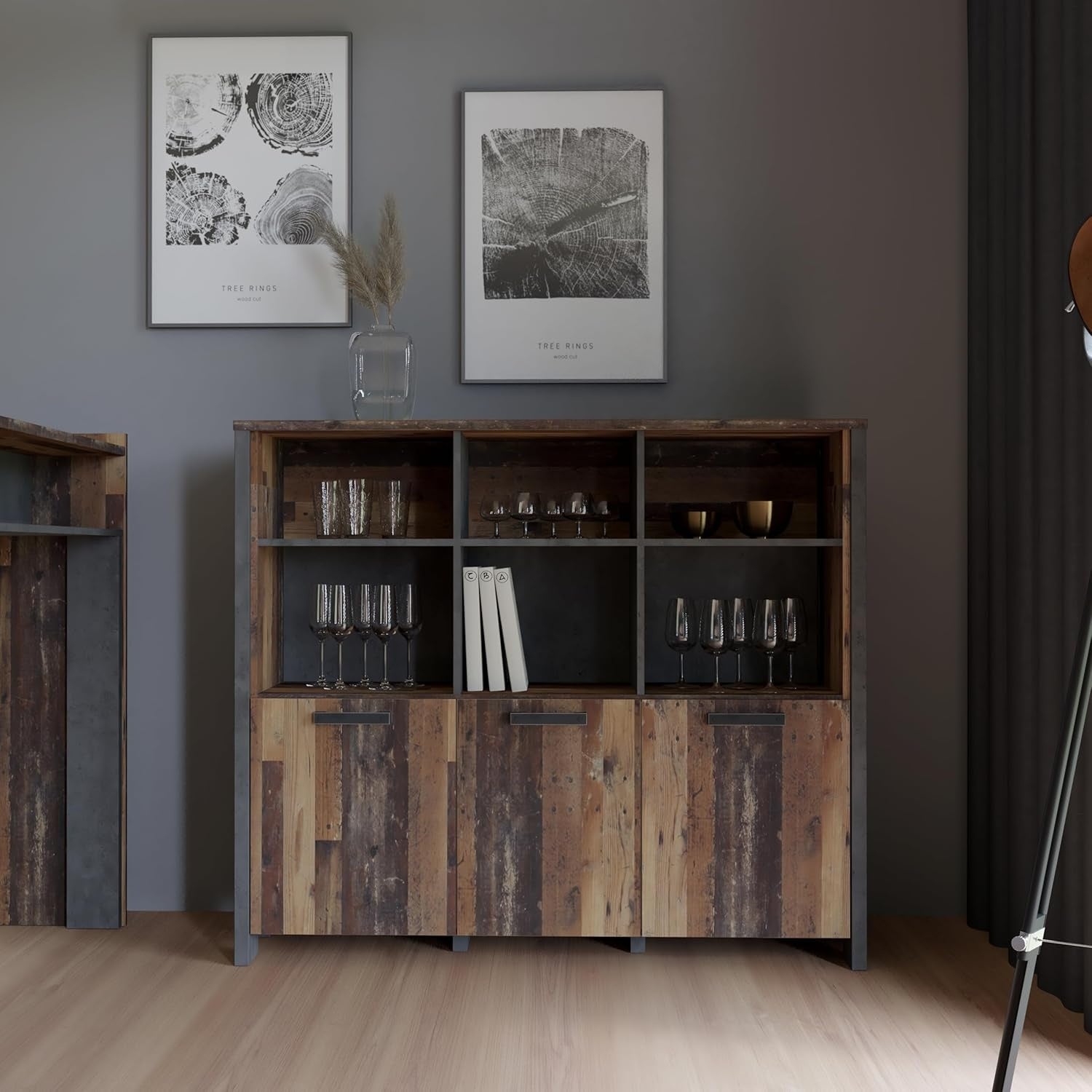 Bücherregal mit 3 Türen im Vintage-Stil aus Holzwerkstoff, Old Wood Vintage Dekor und dunkelgrauer Betonoptik, 136,4 × 118,3 × 41,6 cm